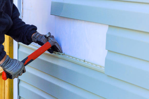 Reliable Siding Repair contractor in Triangle, VA by Squared Siding